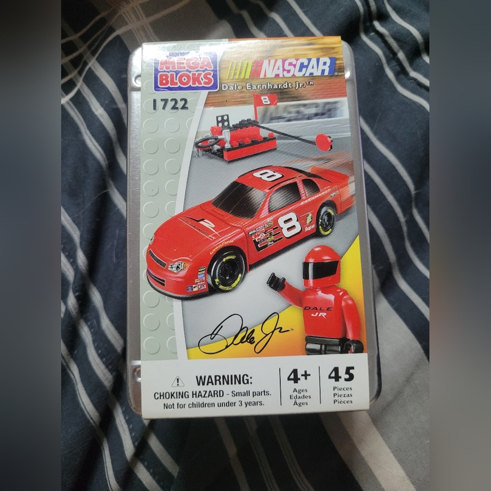 Red Race Car Building Set